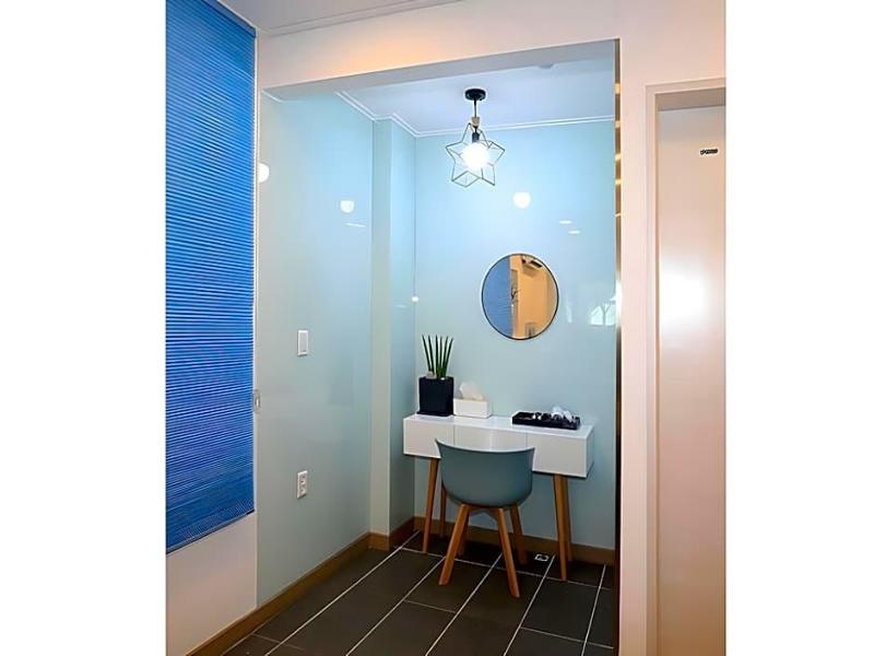 Maison Mini Hotel image