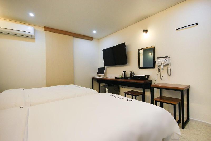 Kanu Hotel image