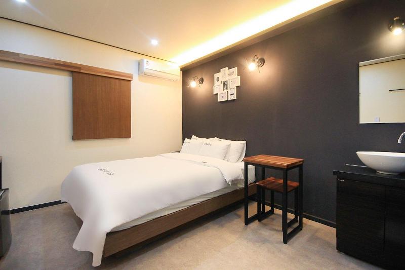 Kanu Hotel image