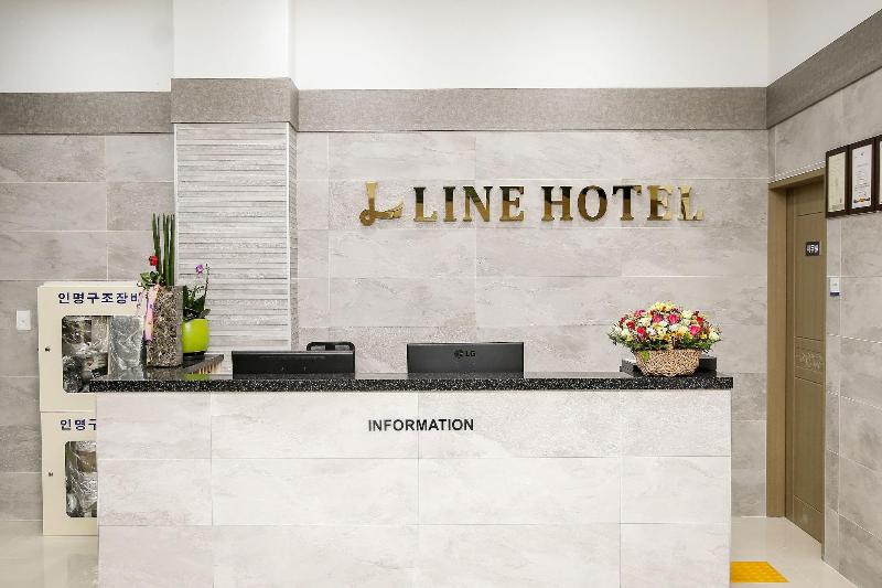 Line Hotel image