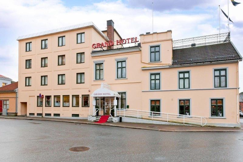 Grand Hotel Halden image