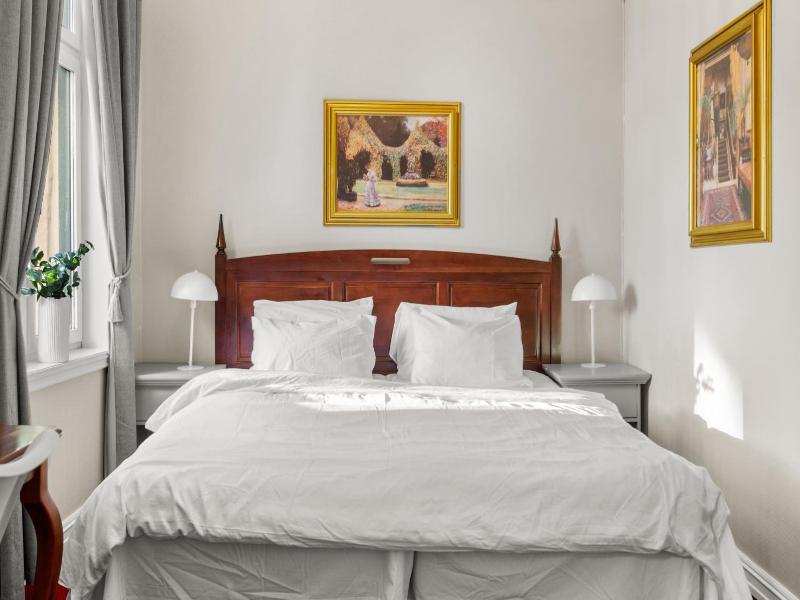 Grand Hotel Halden image