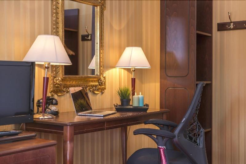 Grand Hotel Halden image