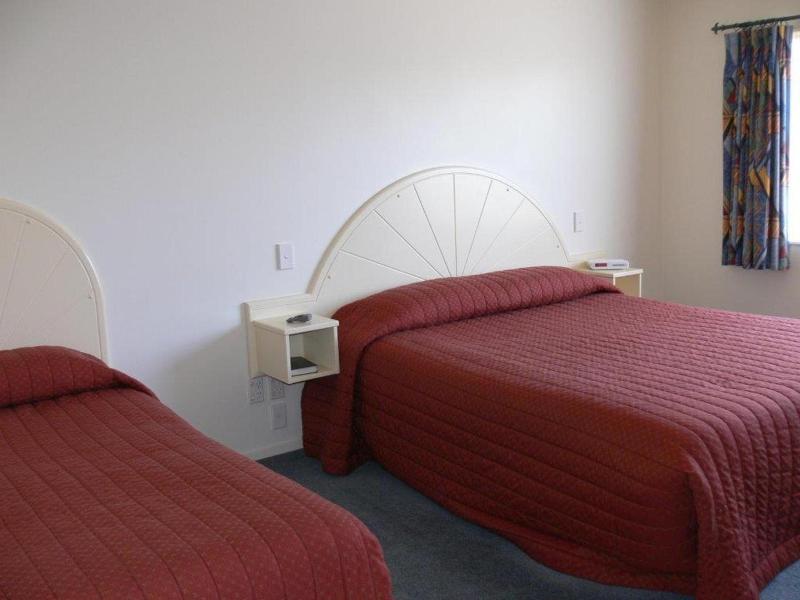 Valdez Motor Lodge image