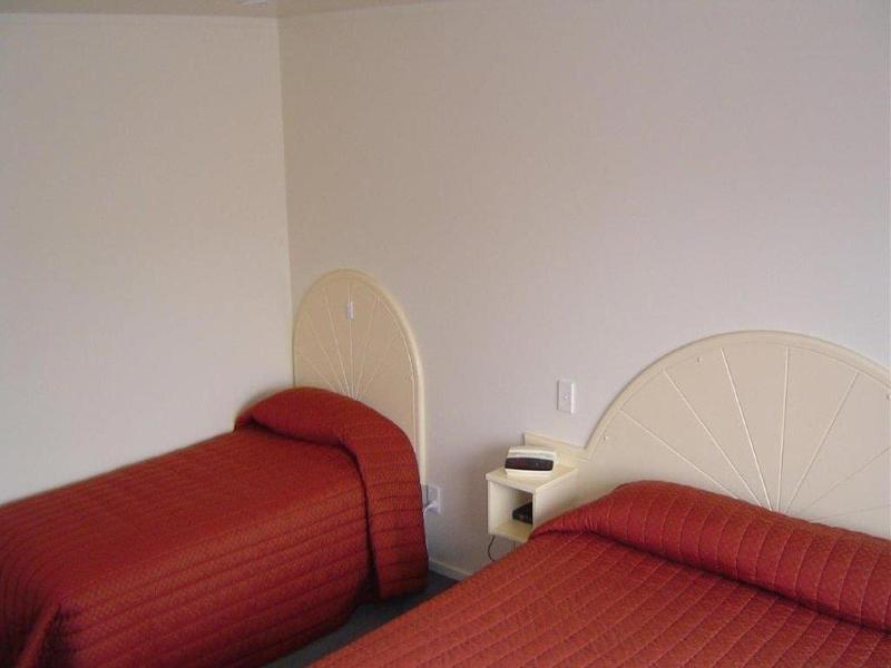 Valdez Motor Lodge image