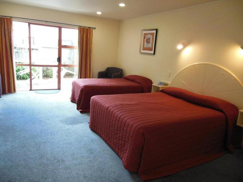 Valdez Motor Lodge image