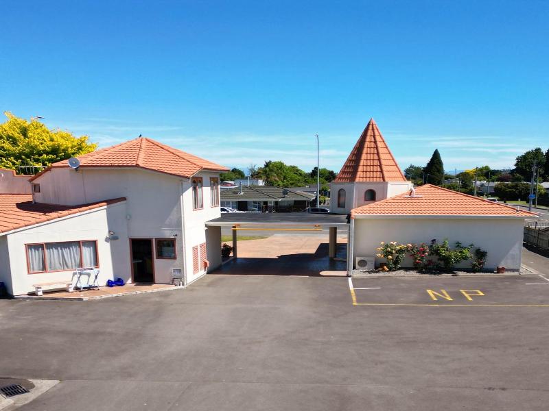 Valdez Motor Lodge image