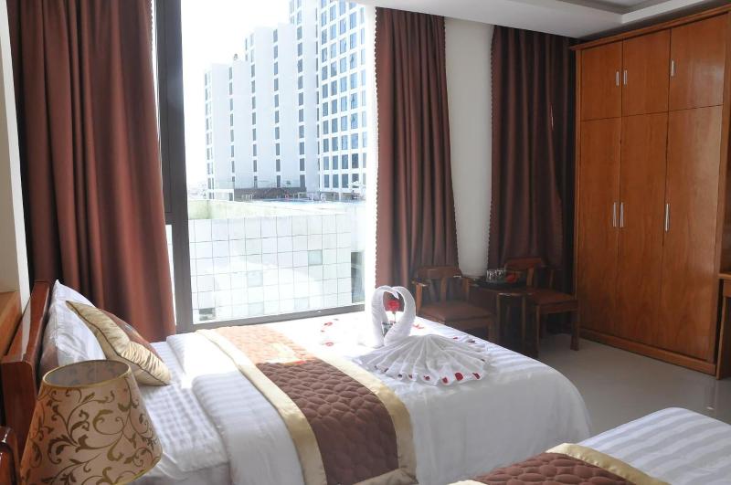 Charming Danang image