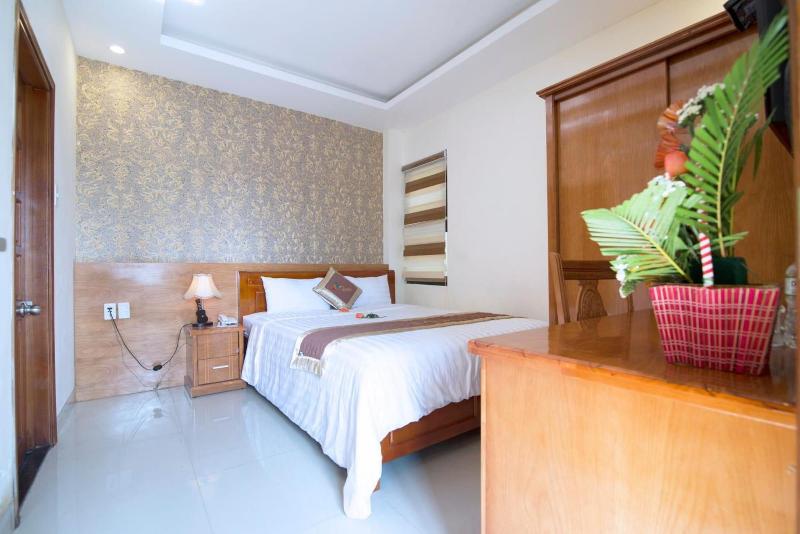 Charming Danang image
