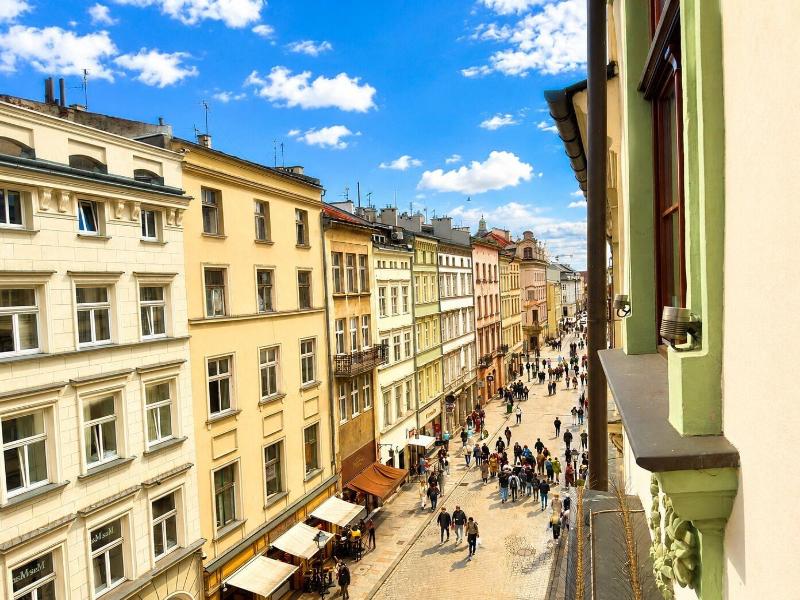Scharffenberg Apartments Main Square image