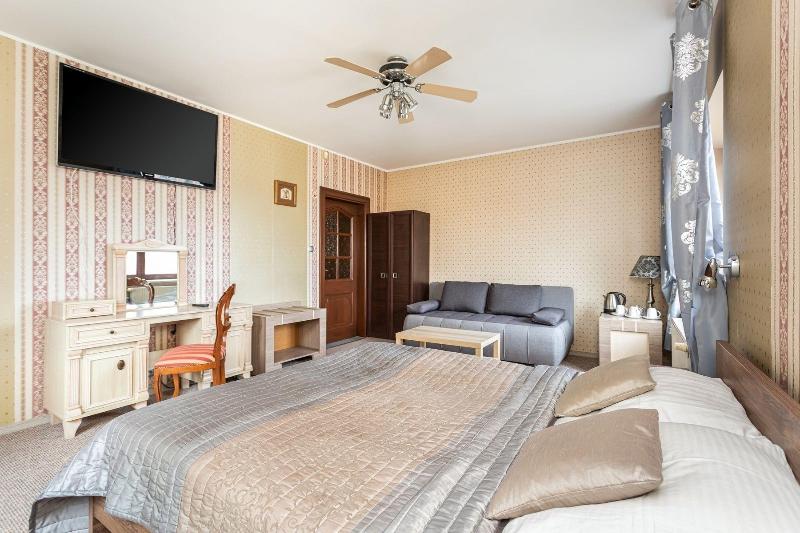 Royal Residence image