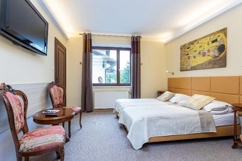 Royal Residence image