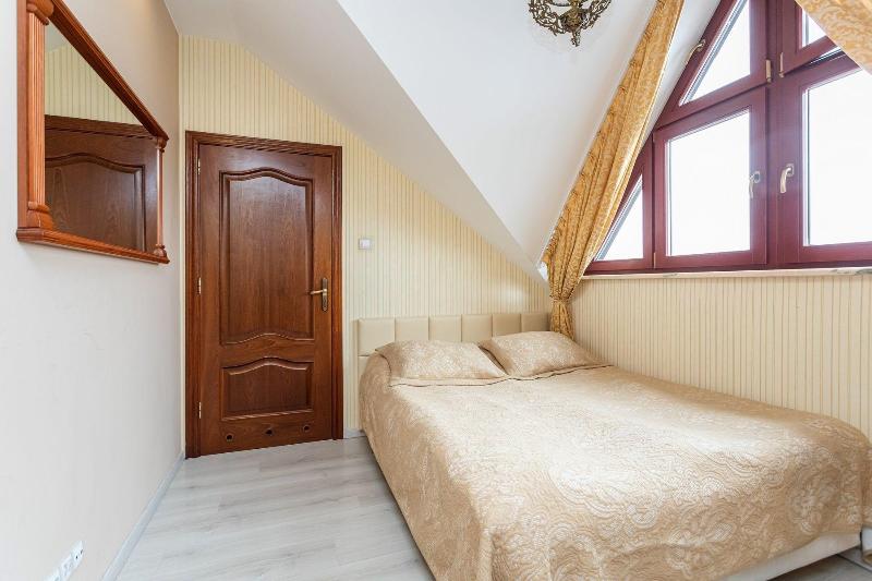 Royal Residence image