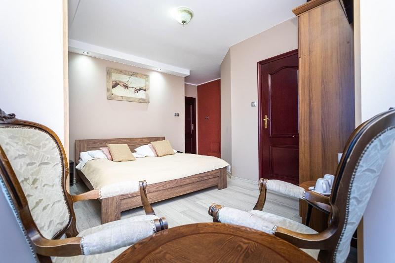Royal Residence image