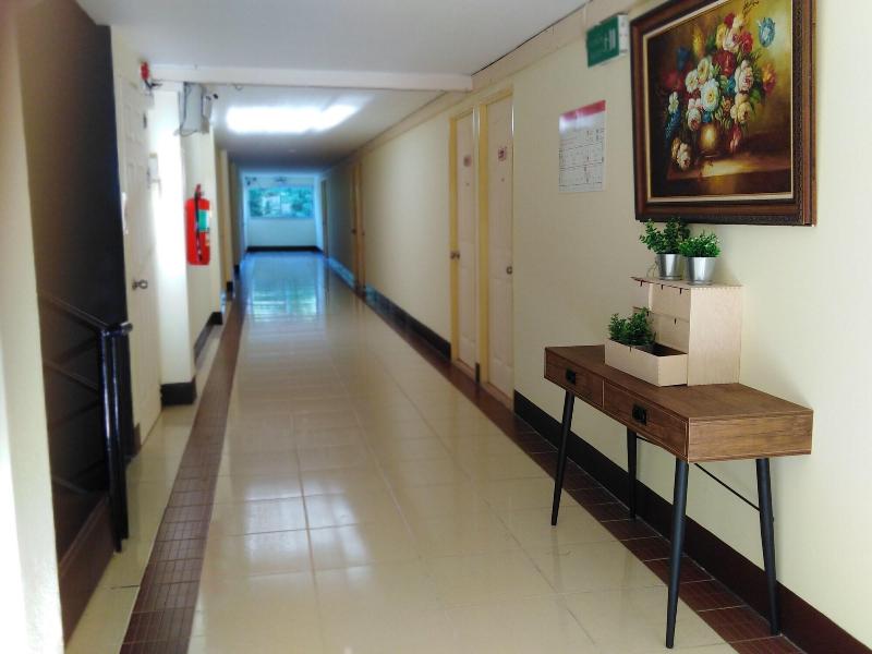 R2 Zleeping Boutique Hotel image