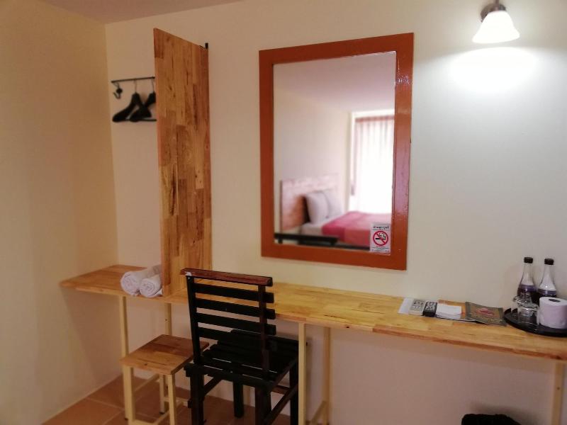 R2 Zleeping Boutique Hotel image