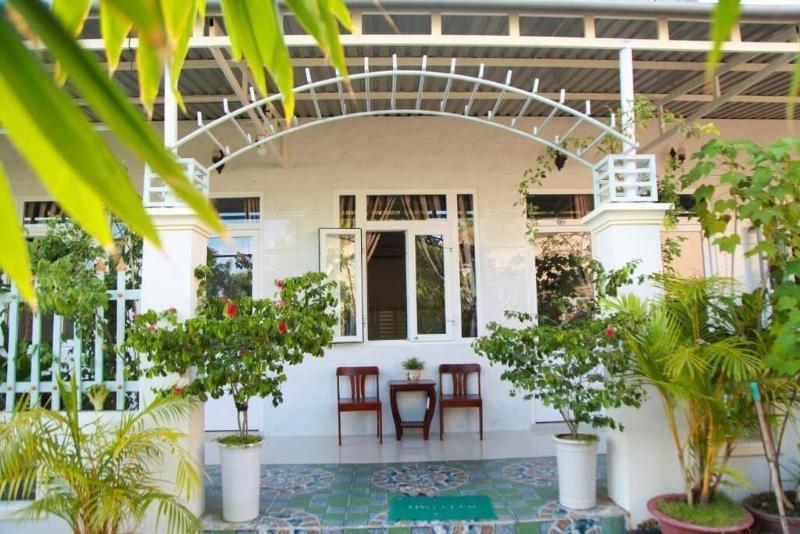 Son Tra Guest House image