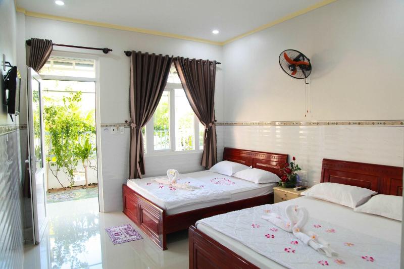 Son Tra Guest House image