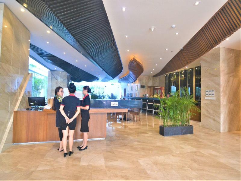 Holi Beach Apartments image