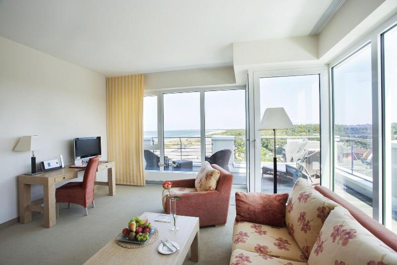 Strandhotel Dünenmeer image