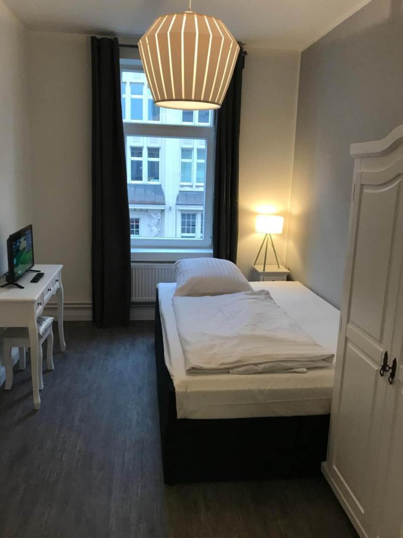 Hotel Fame Am Hauptbahnhof image