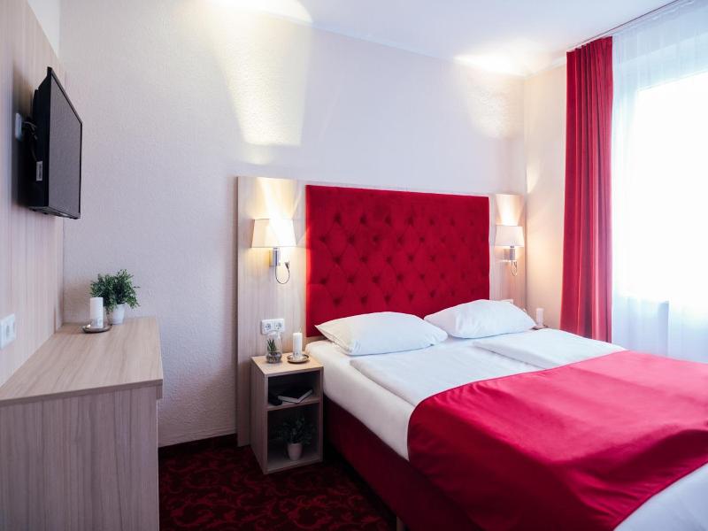Hotel Cult Hamburg image