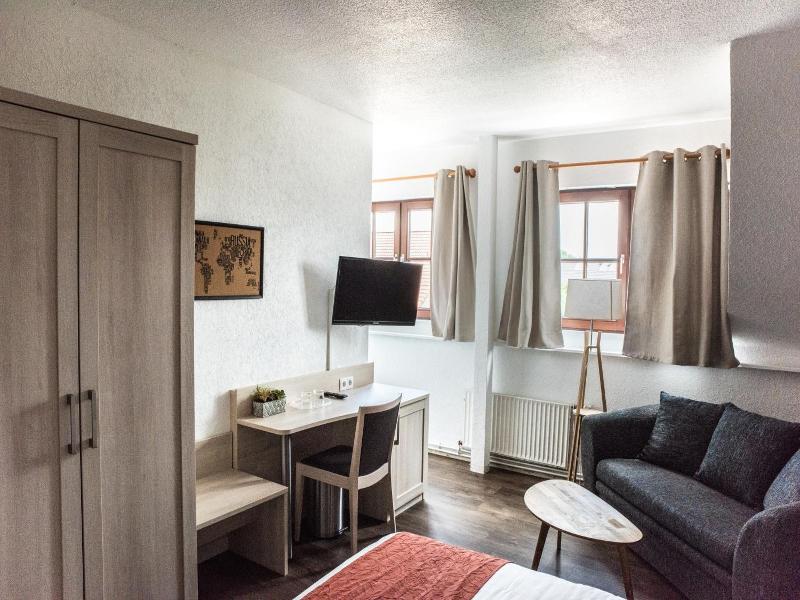 Hotel Up'n Diek image