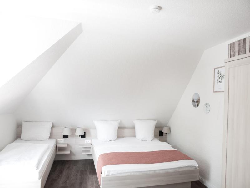 Hotel Up'n Diek image