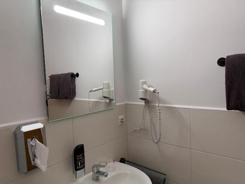 Hotel Up'n Diek image