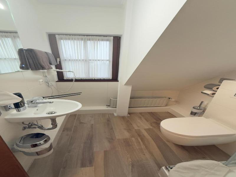 Hotel Up'n Diek image