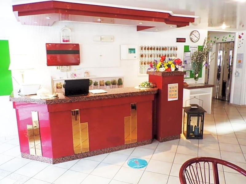 Hotel Up'n Diek image