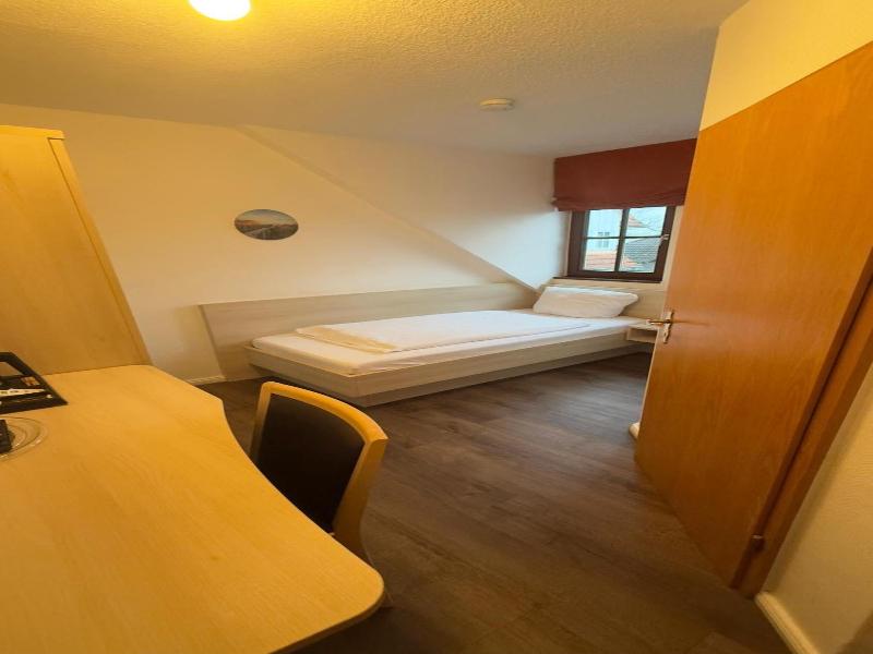 Hotel Up'n Diek image