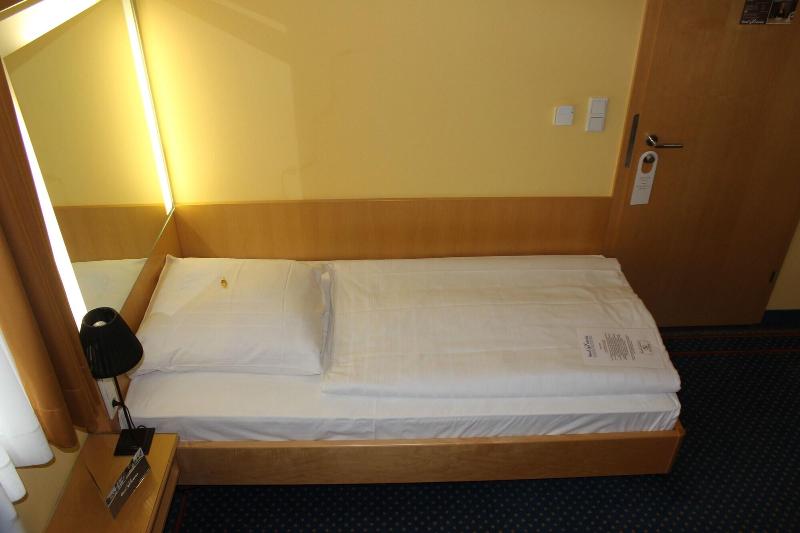 Hotel Victoria image