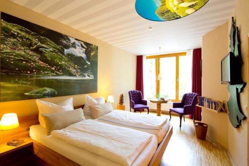 Plumbohms Echt-Harz-Apartments image