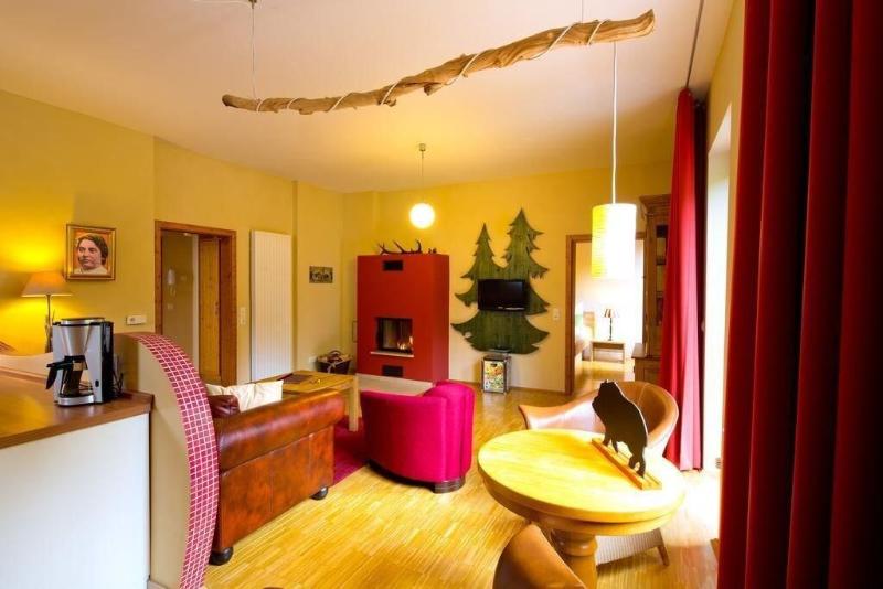 Plumbohms Echt-Harz-Apartments image