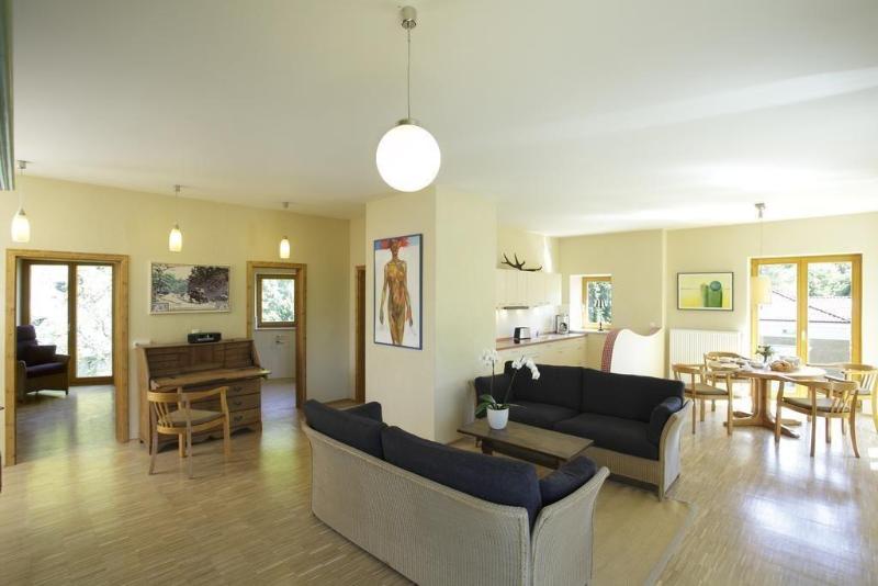 Plumbohms Echt-Harz-Apartments image
