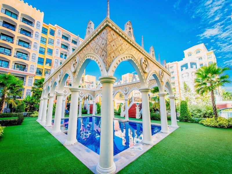 Venetian Resort Pattaya image