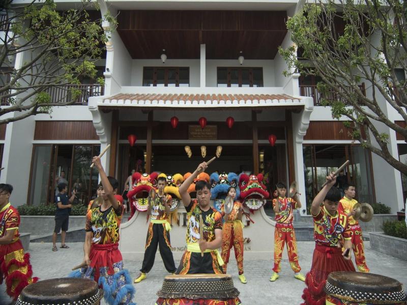 Vinh Hung Old Town Hotel image