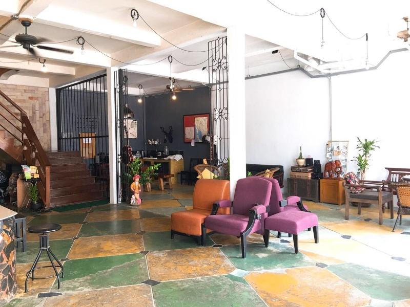 Sri Trang Hotel