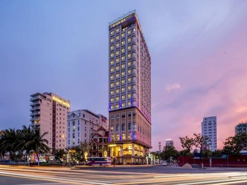Seven Sea Hotel Da Nang image