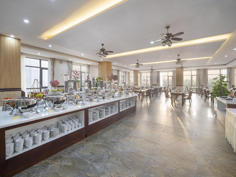 Seven Sea Hotel Da Nang image