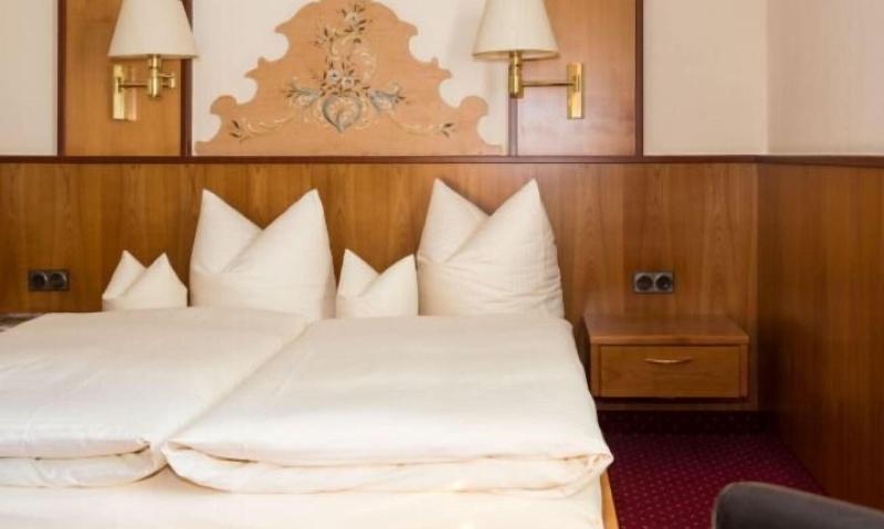 Deva Hotel Alpenhof image