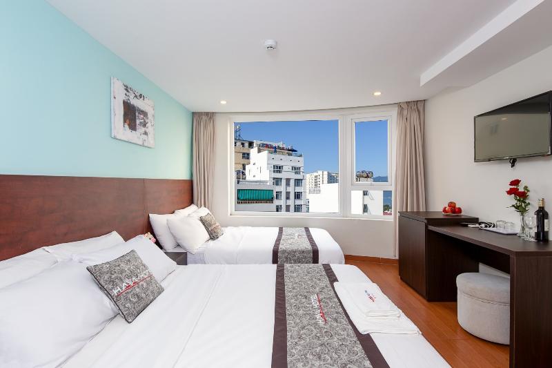 Capital O 1167 Haya Hotel image