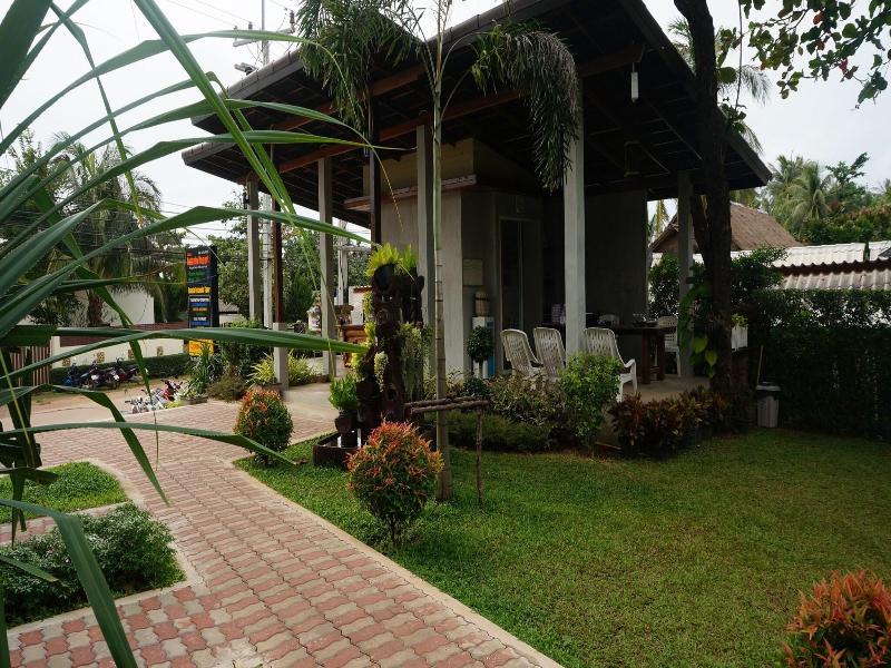 Lanta Intanin Resort