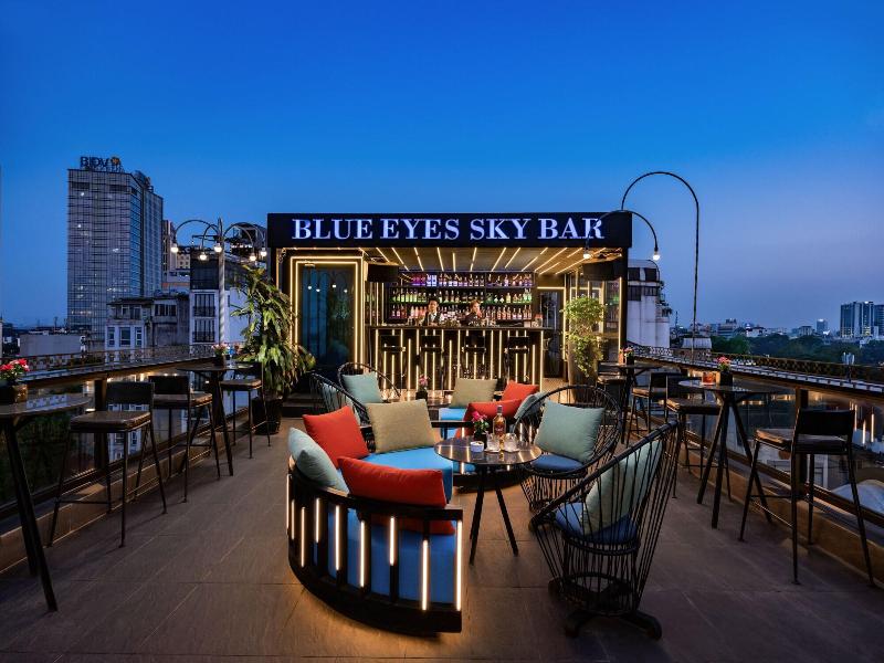 Shining Central Hotel & Spa image