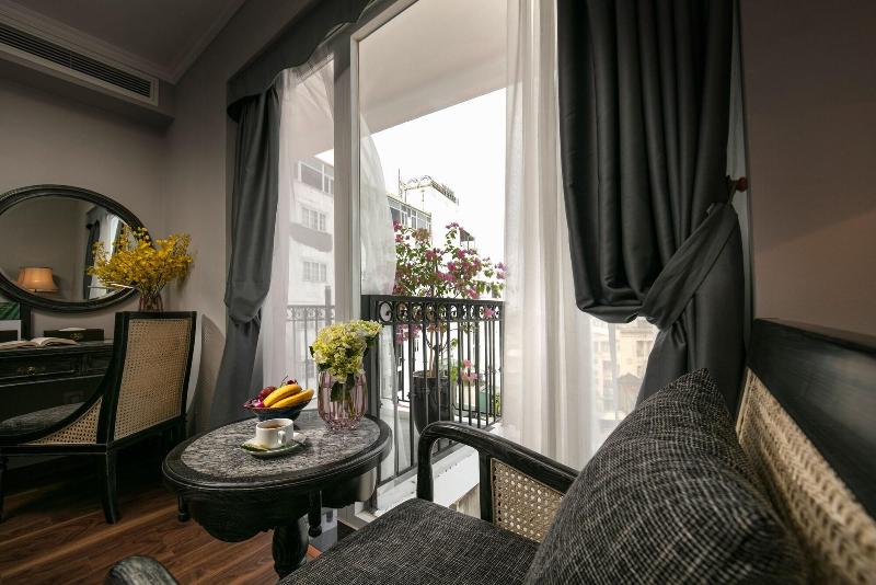 Shining Central Hotel & Spa image