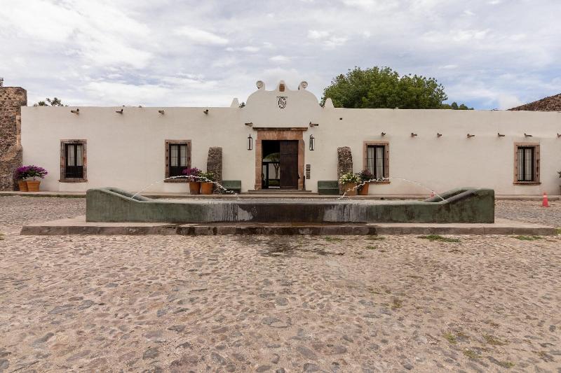 Collection O Hacienda El Salitre image