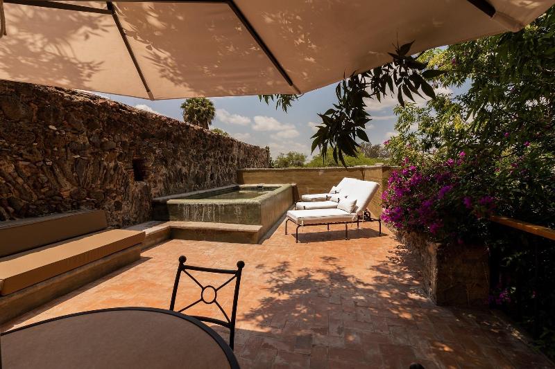Collection O Hacienda El Salitre image