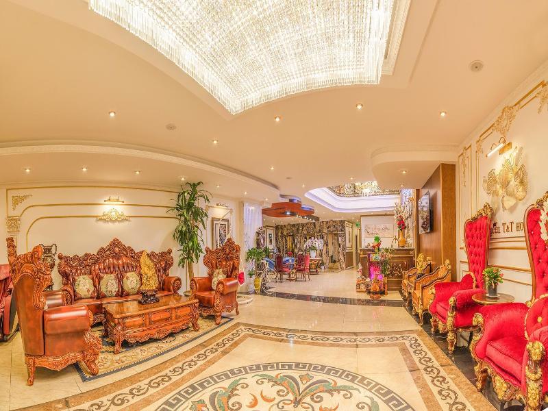 Queen T&T Dalat Hotel image