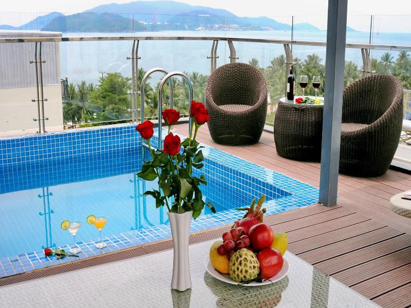Apollo Hotel Nha Trang image